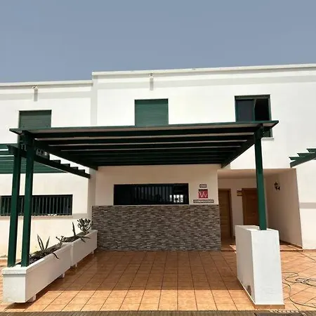 White House Semesterbostad *